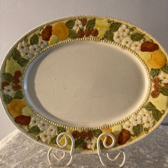 Metlox-Poppytrail-Vernon  "Della Robbia" 14" Oval Serving Platter - Picture 1 of 5